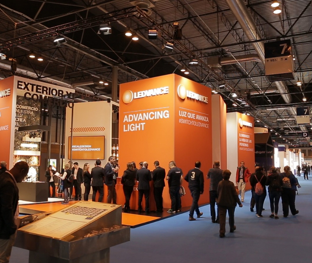 Más de 2.000 personas recorrieron el showroom de 162 m2 con la exposición de todas las novedades del portfolio de iluminación LED para el canal Profesional y Retail.