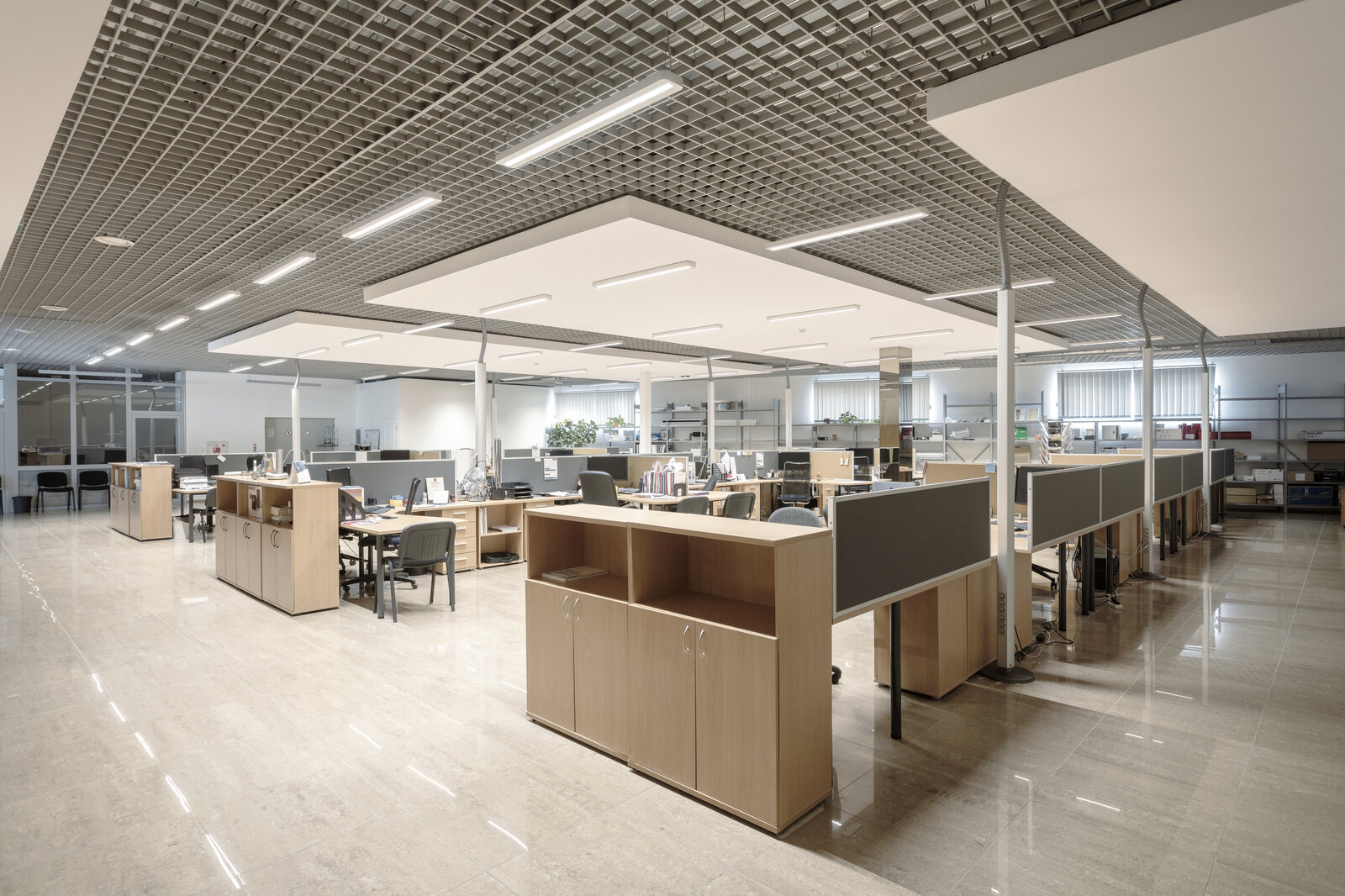 Nueva iluminación LED de oficina en Onninen LEDVANCE